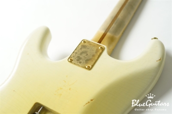 Type S "Medium Aging" Mary Kaye Blonde #016