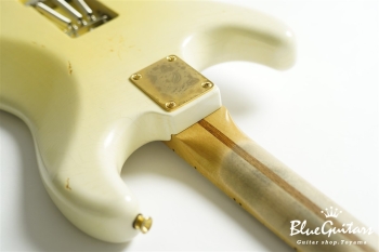 Type S "Medium Aging" Mary Kaye Blonde #016