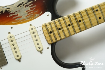 Type S "Medium Heavy Aging" Sunburst #018