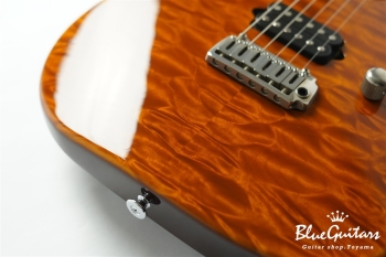 Standard Quilt Maple Top - Trans Honey / Matching Quilt Headstock