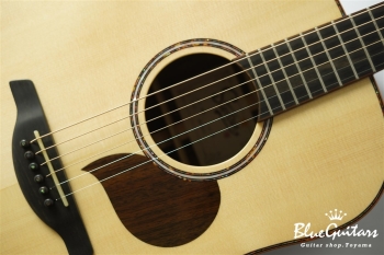 MD60 Swiss Moon Spruce / Indian Rosewood