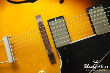 Curtis / H Deep Body - Tobacco Sunburst