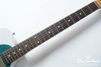 Model T. Patina #207 Light Aged - White Blonde with Blue