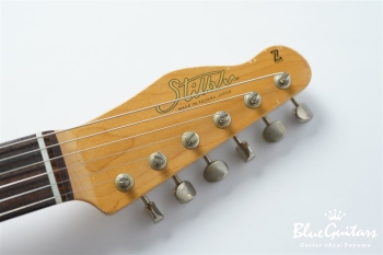 Model T. Patina #207 Light Aged - White Blonde with Blue