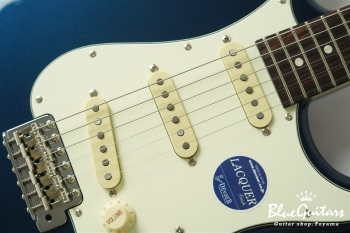 MC1-STD/R - Dark Lake Placid Blue