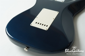 MC1-STD/R - Dark Lake Placid Blue