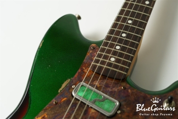 IRIS Patina #116 Medium Aged - Metallic Green over 3Tone Sunburst with Copper Red