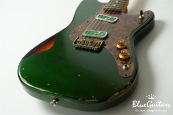 IRIS Patina #116 Medium Aged - Metallic Green over 3Tone Sunburst with Copper Red