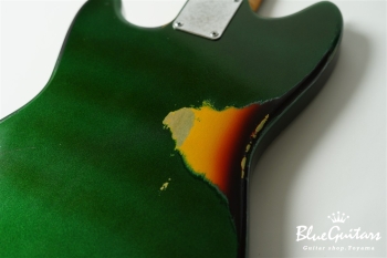 IRIS Patina #116 Medium Aged - Metallic Green over 3Tone Sunburst with Copper Red