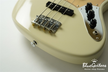 MJ1-STD/R - OWH w/ Acrylic Gold Pickguard