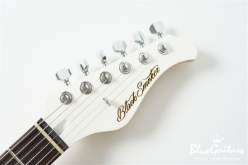 FUTURA-S SSH / Flame Maple Top, Fiji Mahogany Back - Faded Lazuli Blue