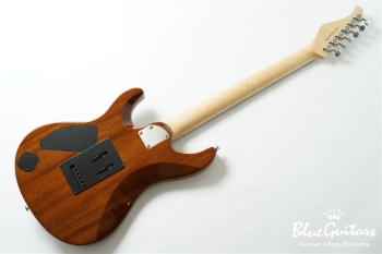 FUTURA-S SSH / Flame Maple Top, Fiji Mahogany Back - Faded Lazuli Blue