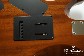 FUTURA-S SSH / Flame Maple Top, Fiji Mahogany Back - Faded Lazuli Blue