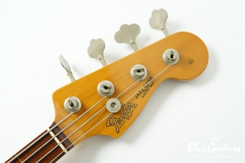 62 Jazz Bass Fretless - 3-Color Sunburst