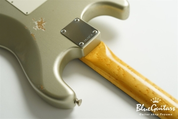 MBS 1961 Stratocaster Journeyman Relic Masterbuilt by Paul Waller - Inca Silver