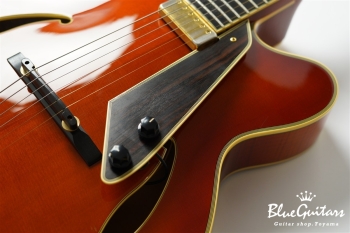 DQ-NYE - Almond Burst