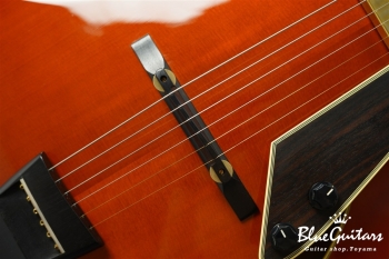 DQ-NYE - Almond Burst