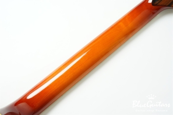 DQ-NYE - Almond Burst