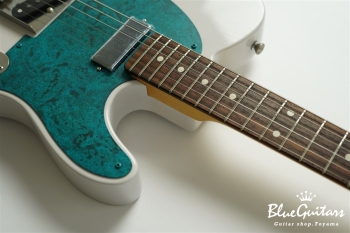 Model T. Patina #249 Light Aged - White Blonde with Blue