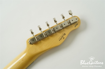 Model T. Patina #249 Light Aged - White Blonde with Blue