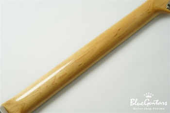 Model JM. Patina #250 Light Aged - White Blonde with Blue