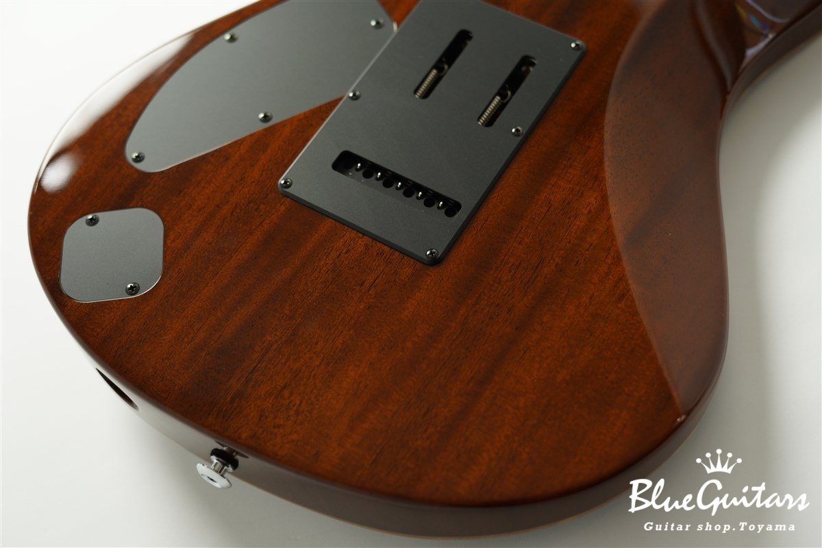 FUTURA-S HH / Quilt Maple Top, Fiji Mahogany Back - Faded Lazuli Blue