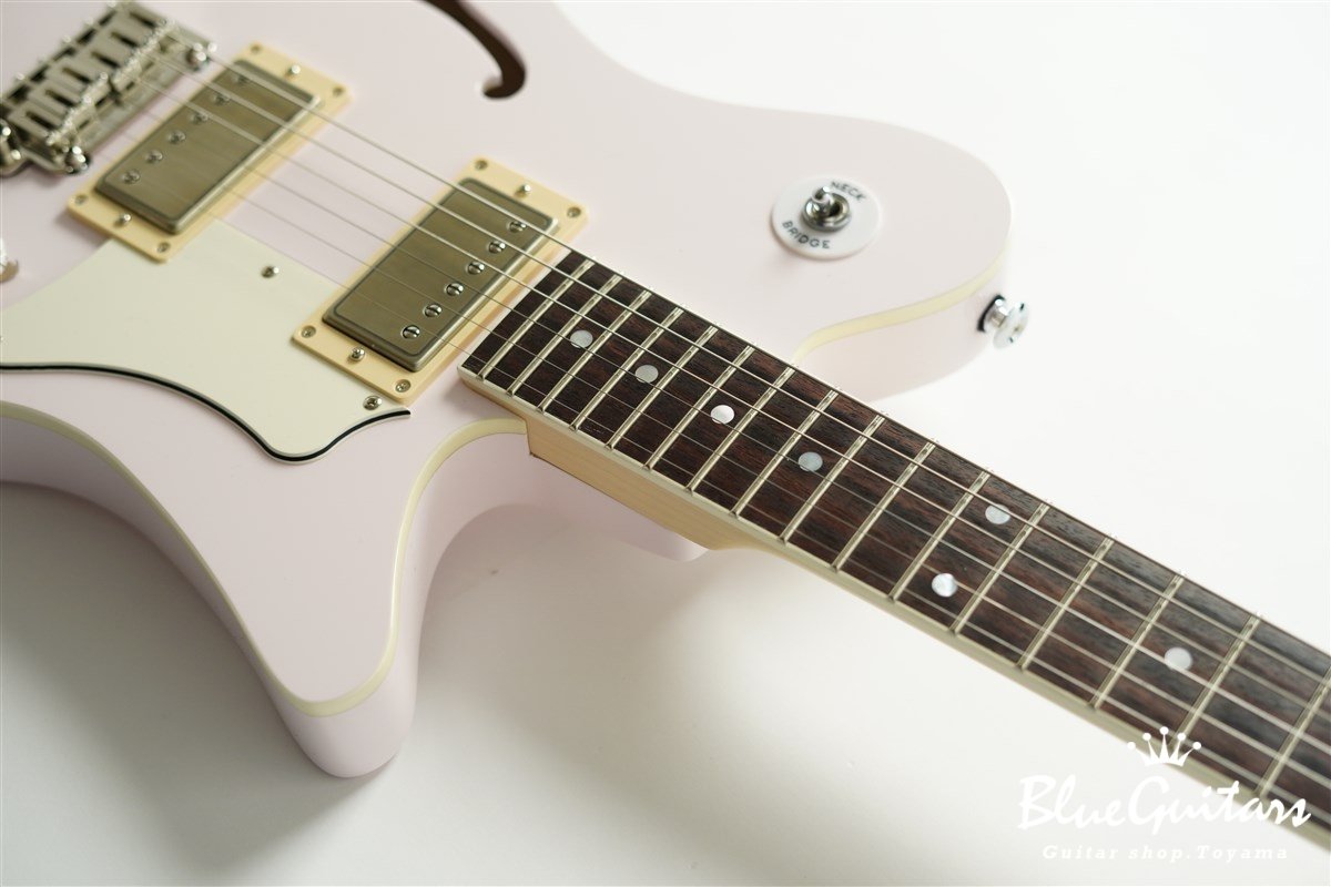 Supreme Collection Trailbreaker Mark-II Tremolo - Sakura Pink #25063