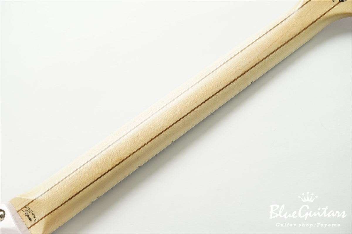 Supreme Collection Trailbreaker Mark-II Tremolo - Sakura Pink #25063