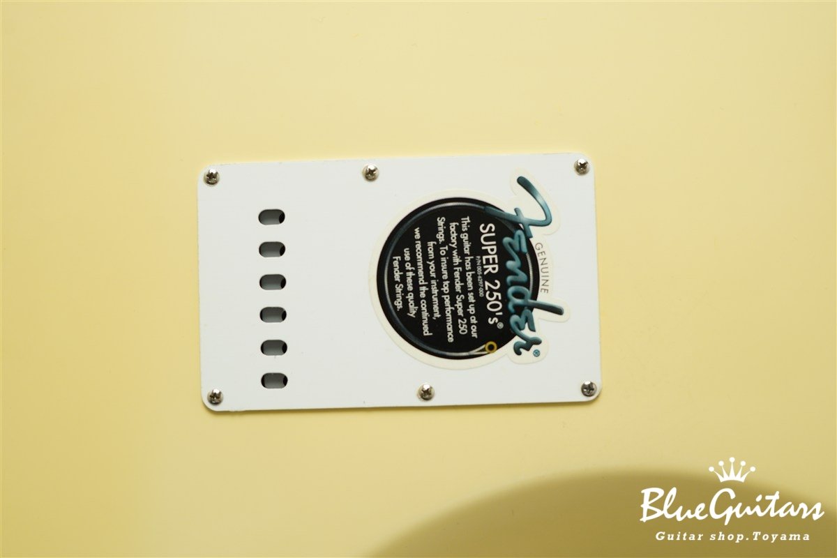 American Vintage 62 Stratocaster 2000 - Vintage White