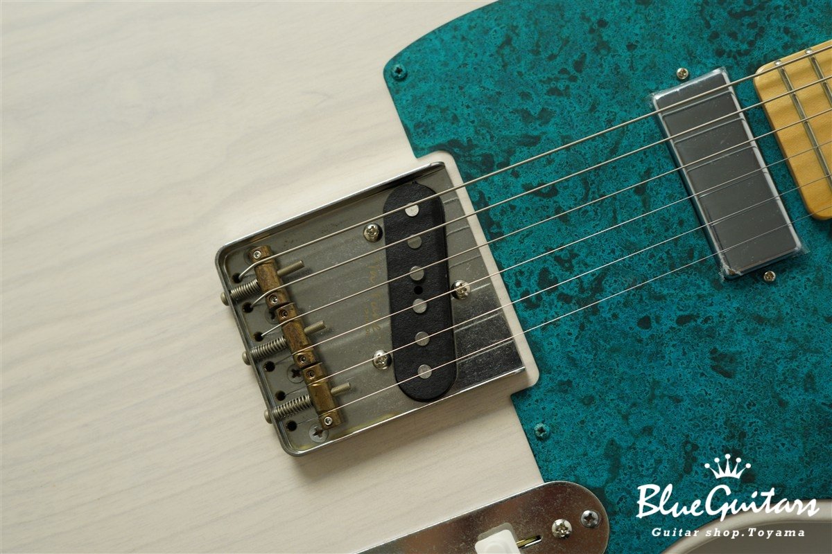 Model T. Patina #248 Light Aged - White Blonde with Blue