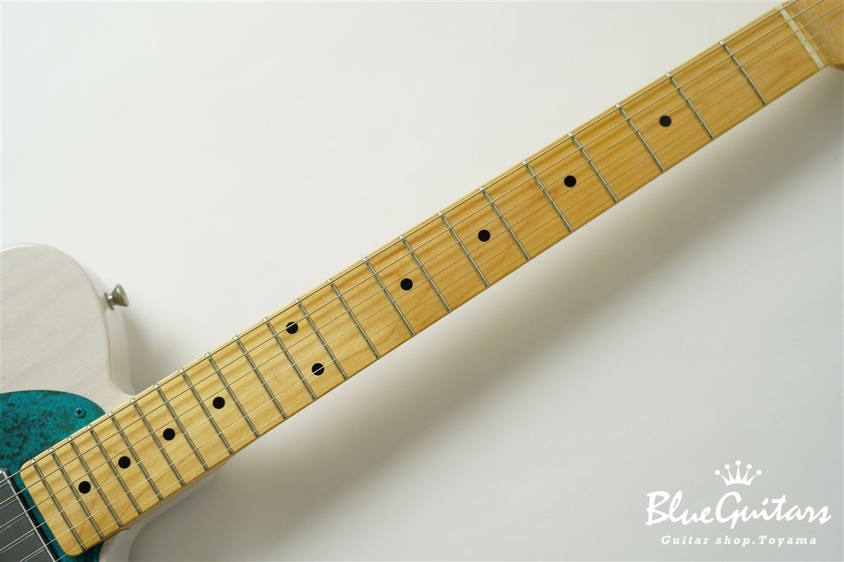 Model T. Patina #248 Light Aged - White Blonde with Blue