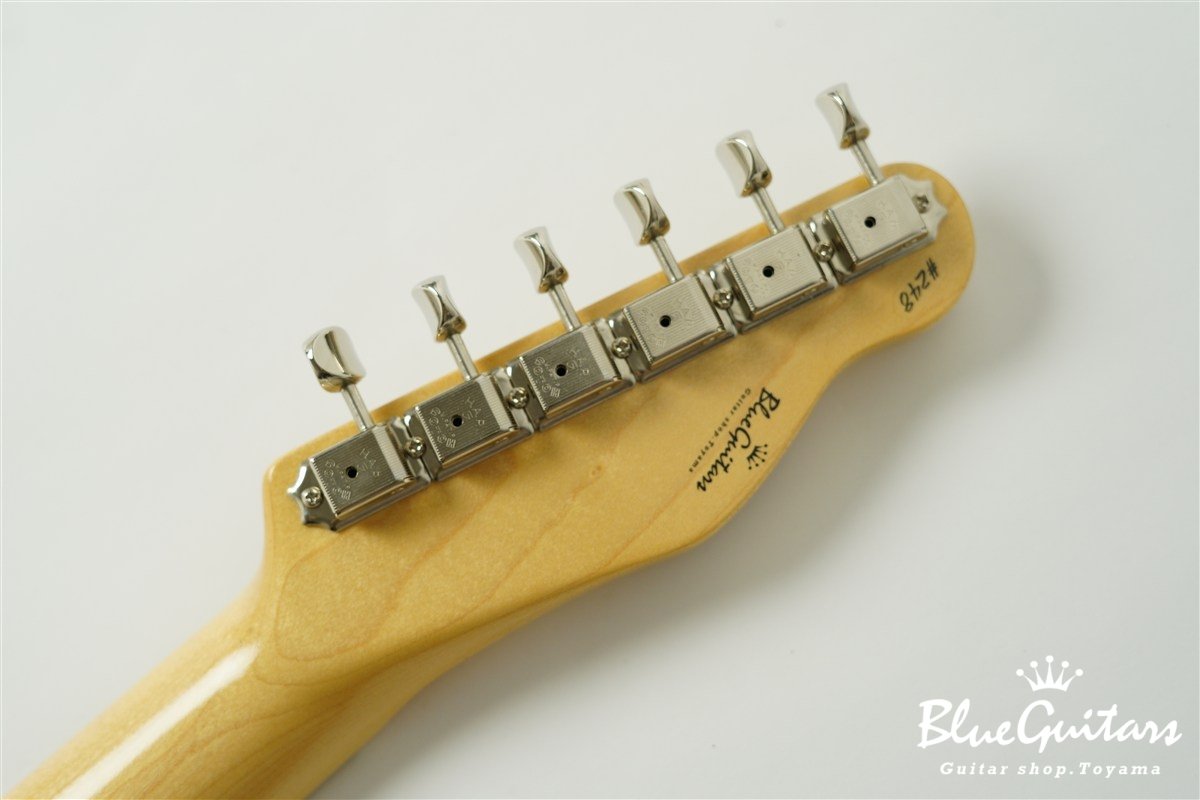 Model T. Patina #248 Light Aged - White Blonde with Blue