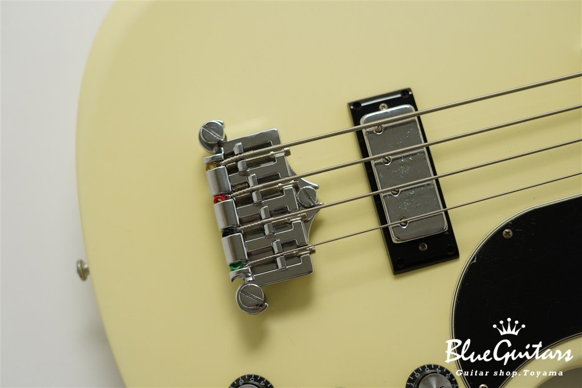 Limited Run SG Reissue Bass 2006 - Classic White