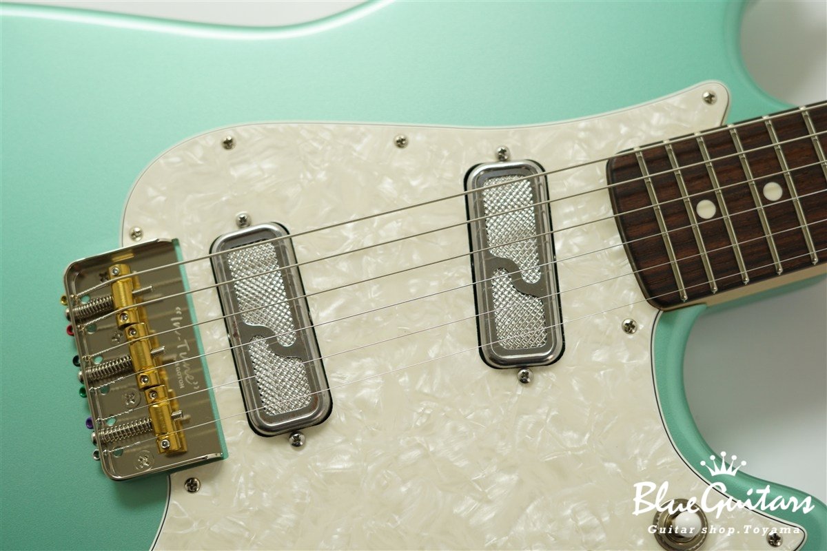 IRIS Glassy - Basil Green Firemist