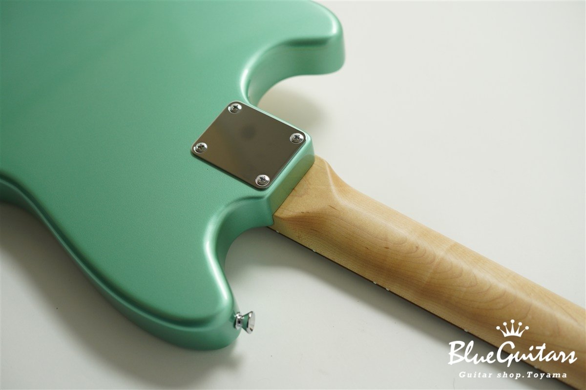 IRIS Glassy - Basil Green Firemist