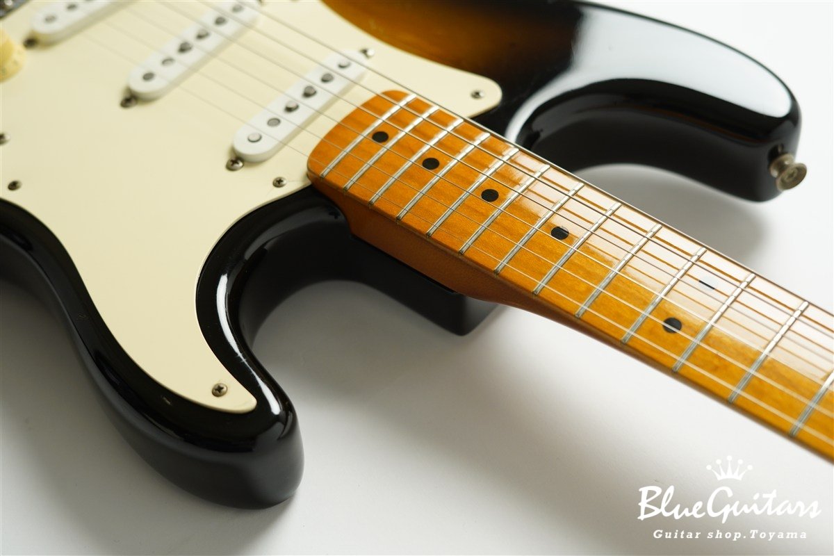 American Vintage 57 Stratocaster 1987 - 2-Color Sunburst