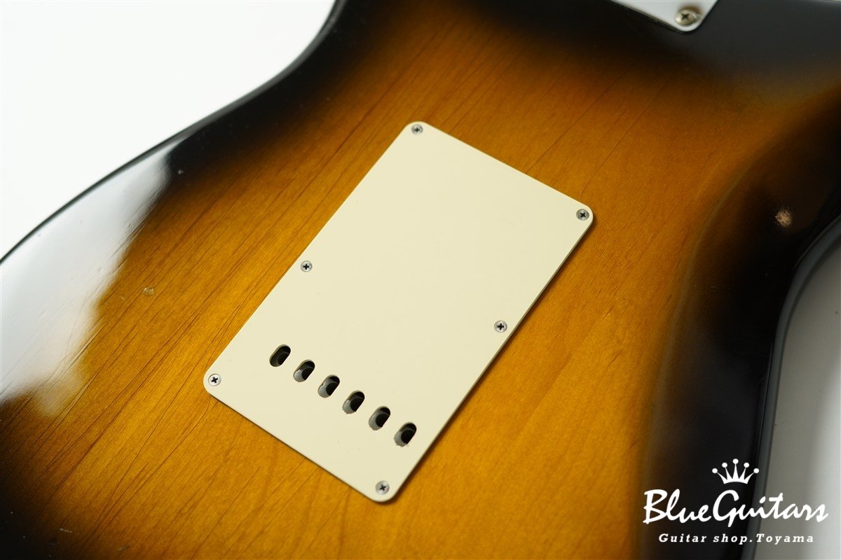 American Vintage 57 Stratocaster 1987 - 2-Color Sunburst