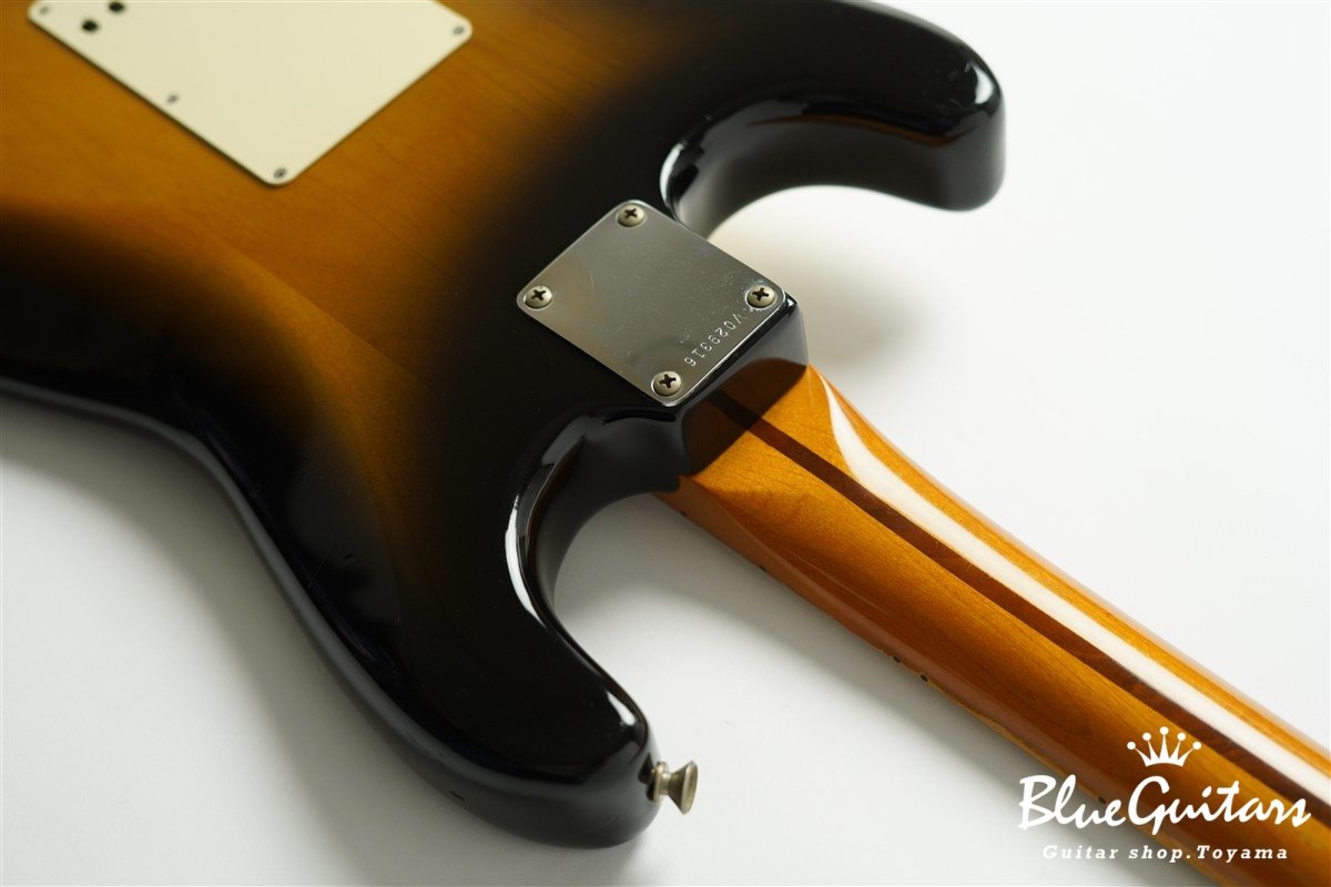 American Vintage 57 Stratocaster 1987 - 2-Color Sunburst