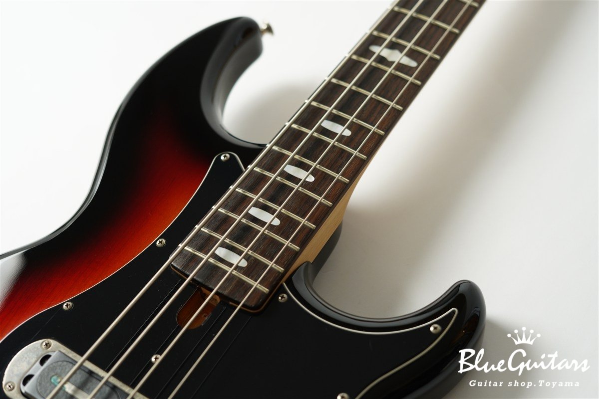 BB2024X - Vintage Sunburst