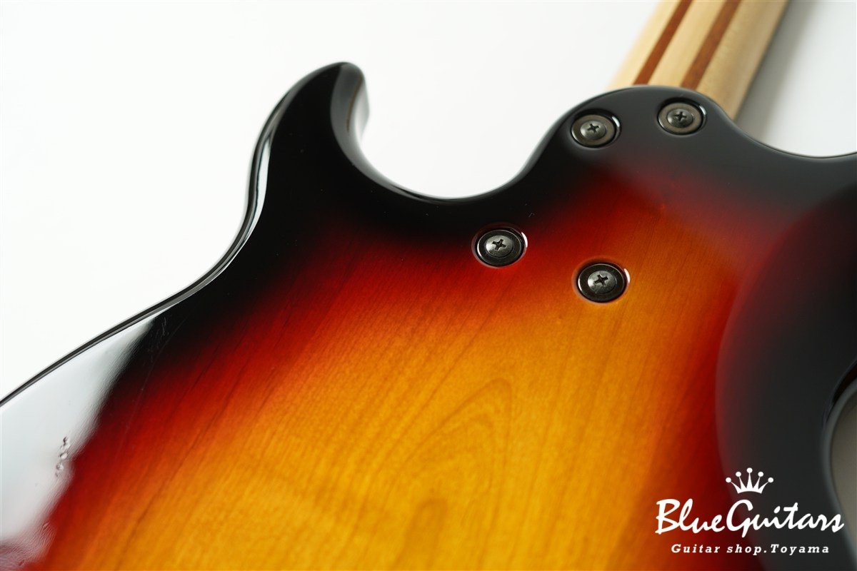 BB2024X - Vintage Sunburst
