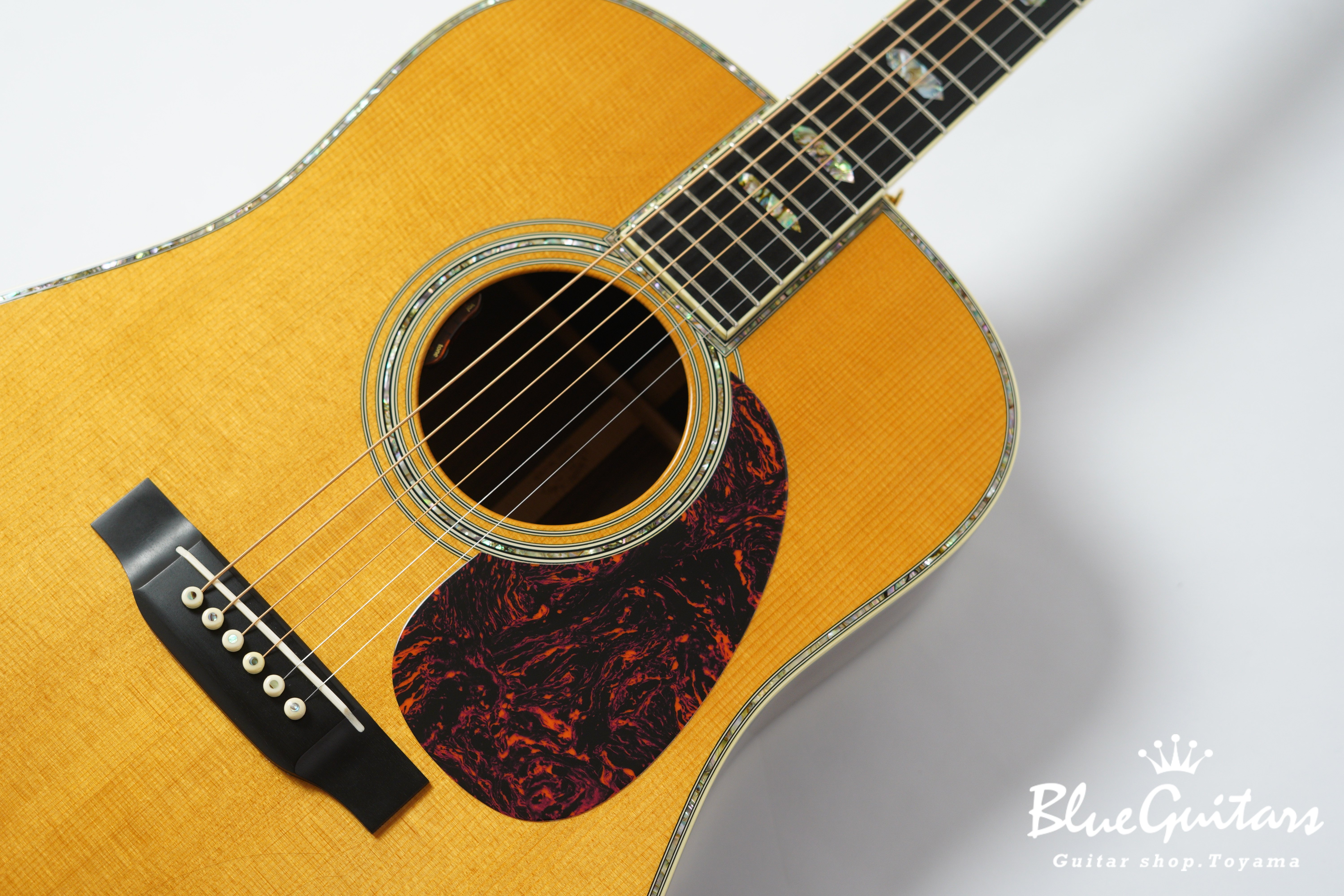 D-45V Adirondack Spruce Top / East Indian Rosewood Back w/ Hexagon Inlays 