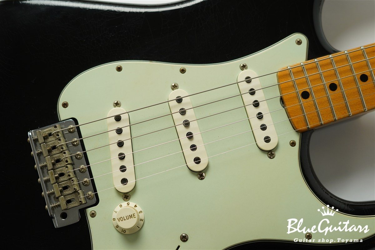 1969 Stratocaster Closet Classic Reverse Head - Black