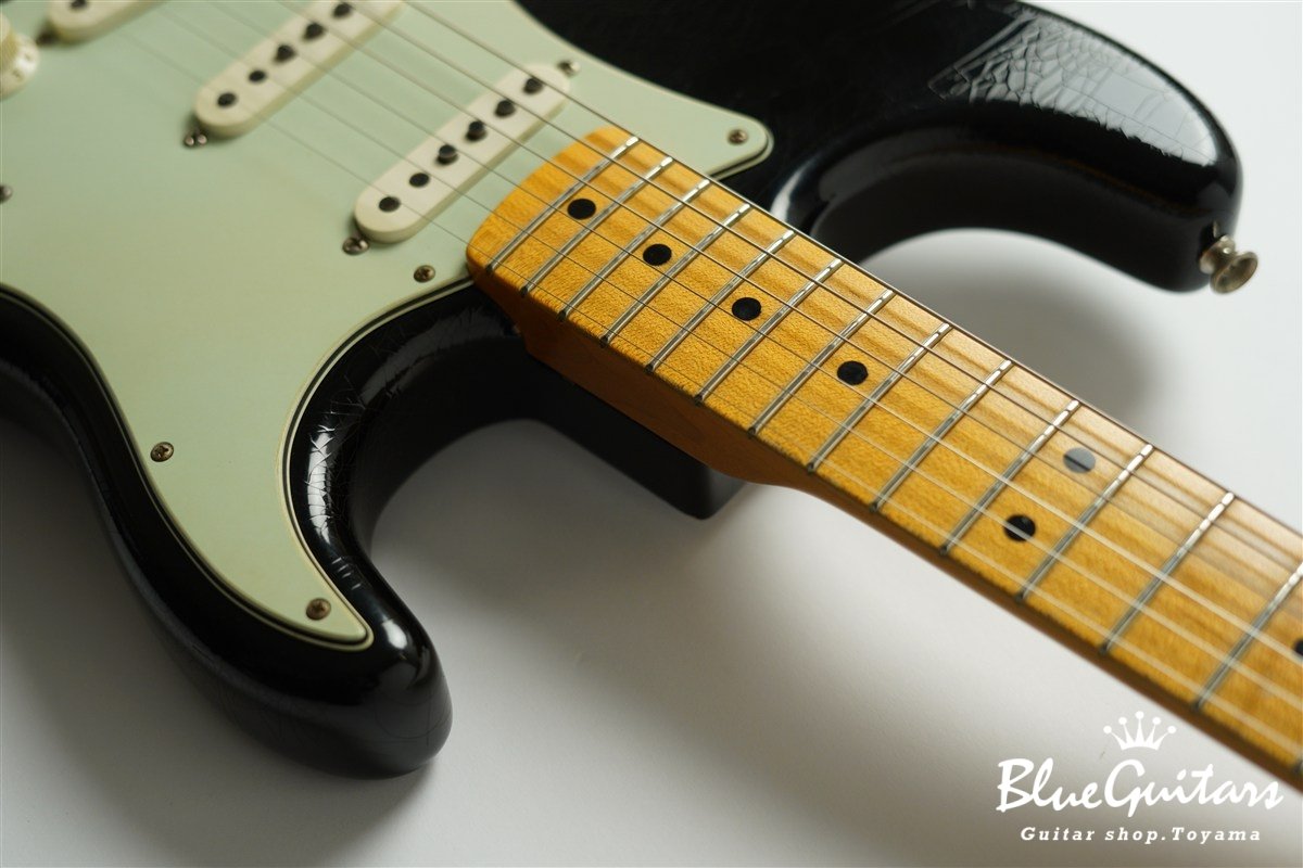 1969 Stratocaster Closet Classic Reverse Head - Black