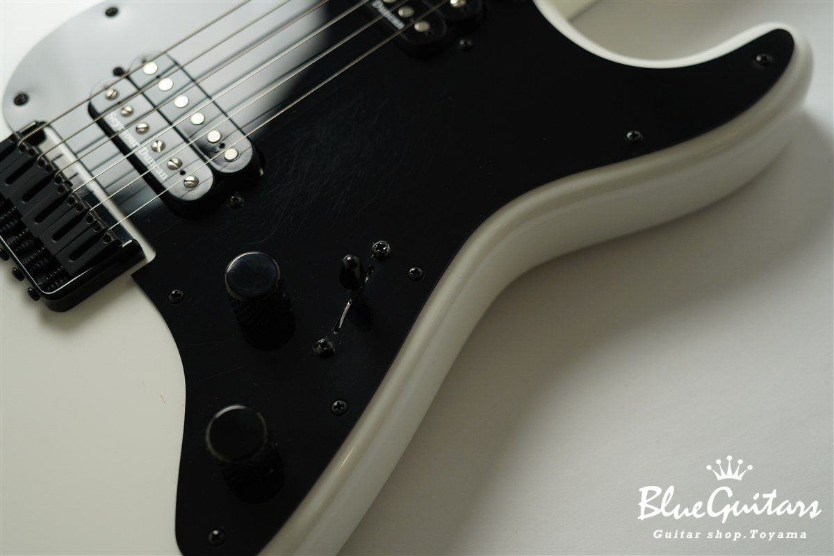 Pro-Mod So-Cal HH HT - Snow White