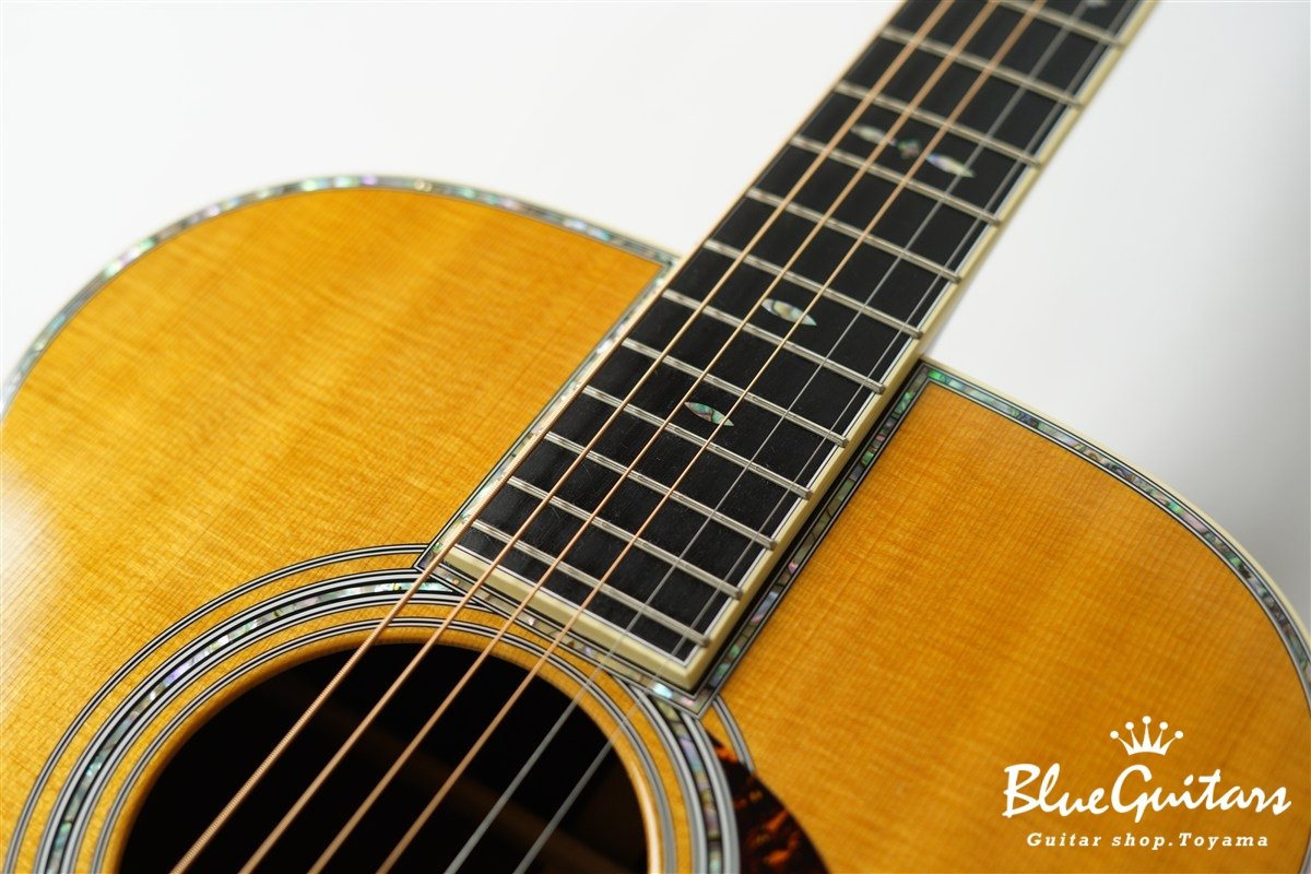 000-42 Standard #2565717