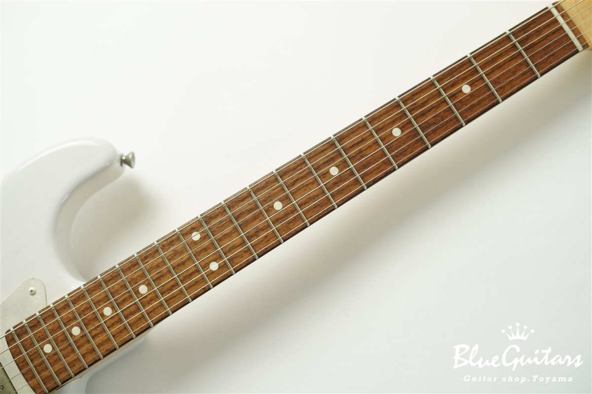 Model S. Patina #246 Light Aged - White Blonde with Silver