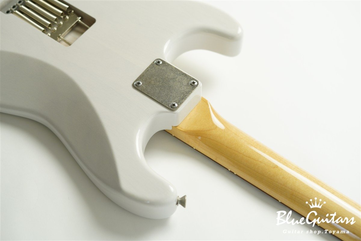 Model S. Patina #246 Light Aged - White Blonde with Silver