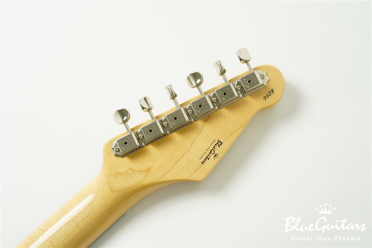 Model S. Patina #246 Light Aged - White Blonde with Silver