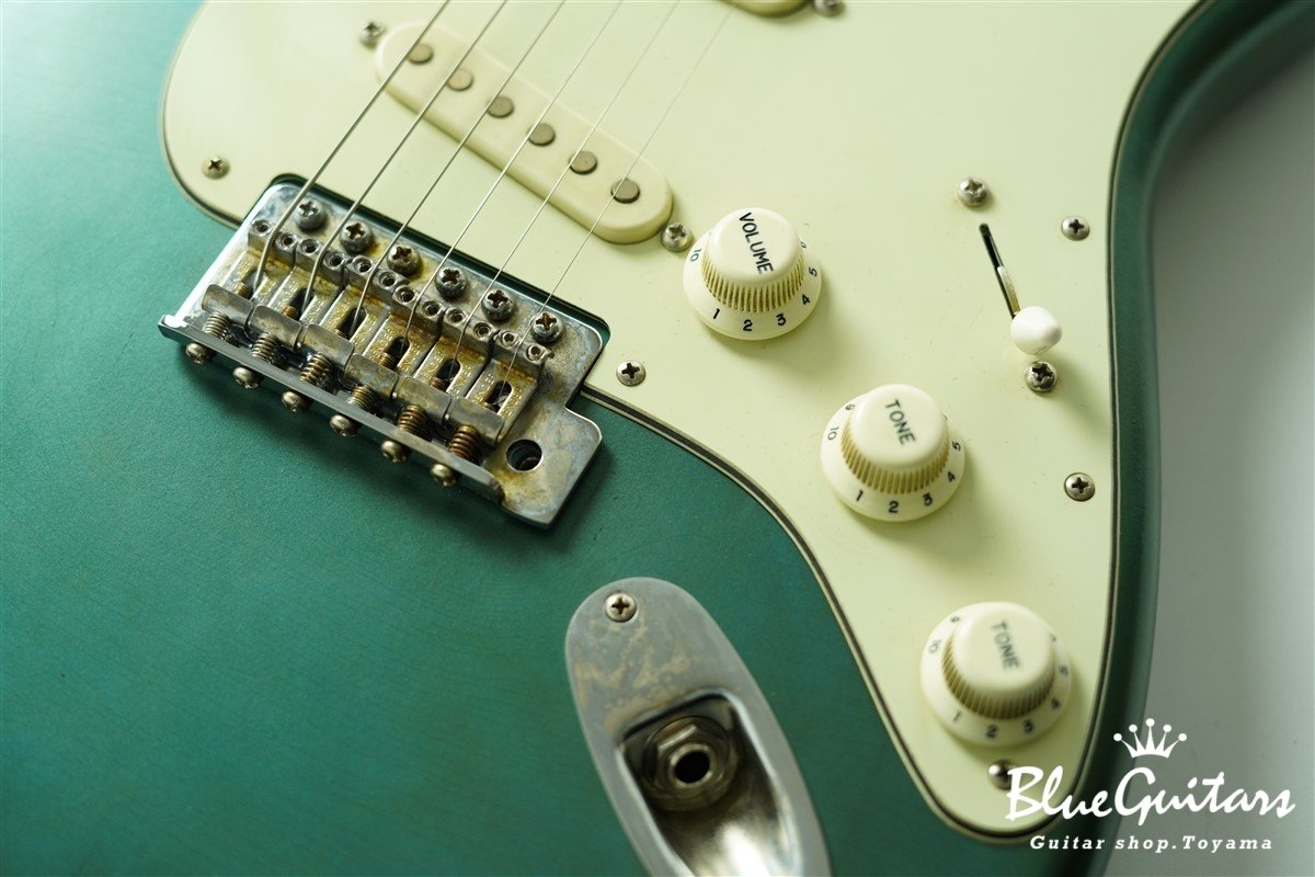 Type S Light Aging - Greened Lake Placid Blue #031