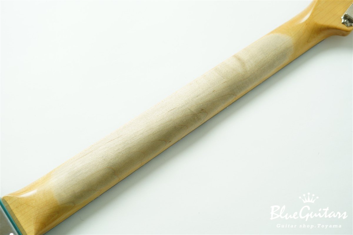 Type S Light Aging - Greened Lake Placid Blue #031